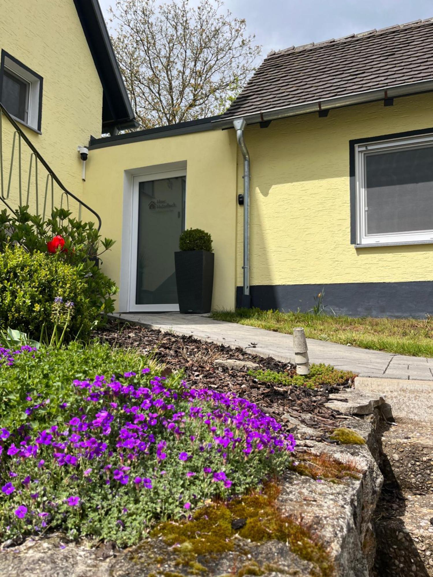 Apartament Haus Hutzelbuck In Idyllisch-gruener Lage Naehe An *